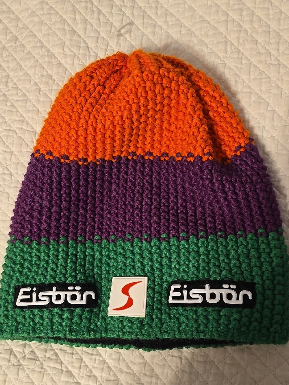 Eisbor Hat